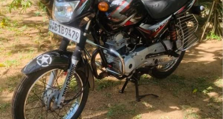 BAJAJ CT100 2019