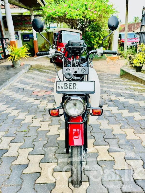 HONDA SUPER CUB 2015