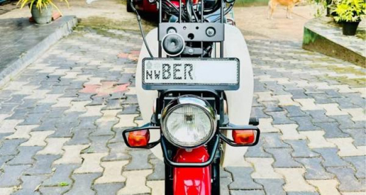 HONDA SUPER CUB 2015