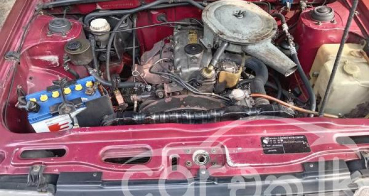 HYUNDAI STELLAR 1987