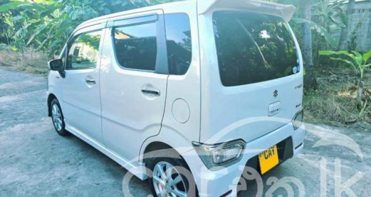 SUZUKI WAGON R STINGRAY 2018
