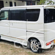 SUZUKI EVERY WAGON 2017