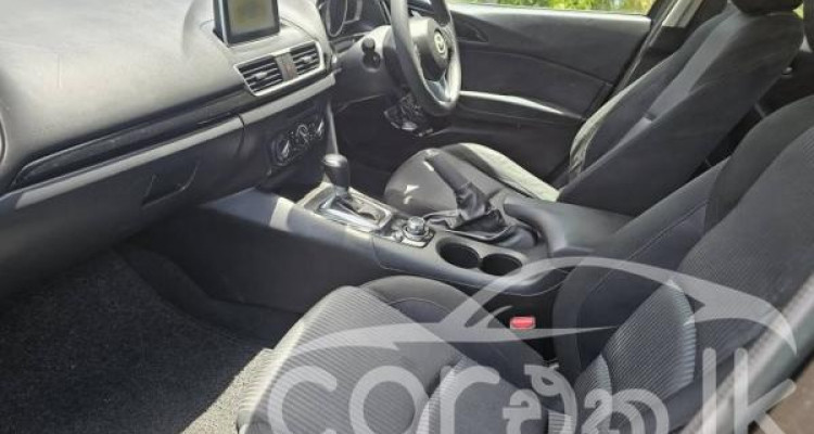 MAZDA 3 2014