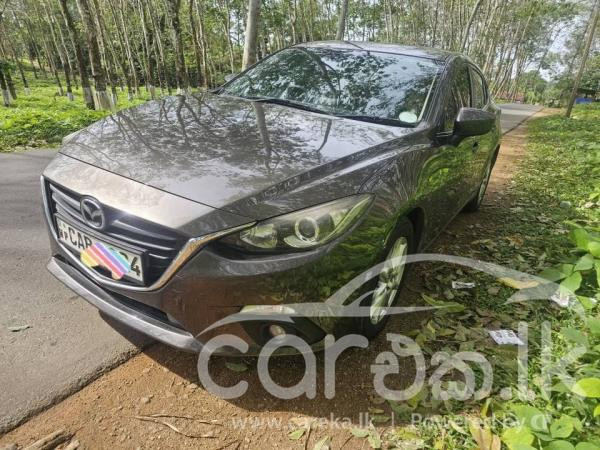 MAZDA 3 2014