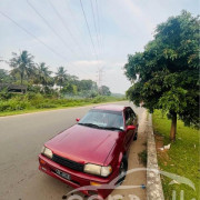 MAZDA FAMILIA 323 1988