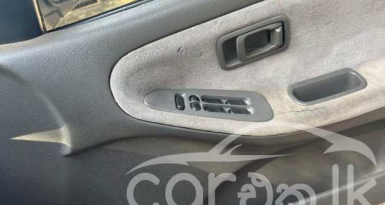 NISSAN SUNNY FB13 1994