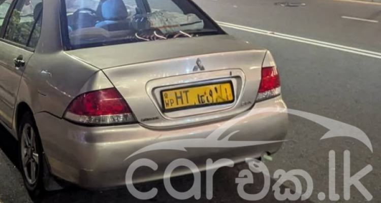 MITSUBISHI LANCER GLX 2003