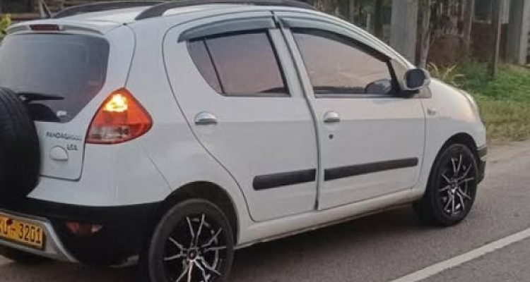 MICRO PANDA CROSS 2012