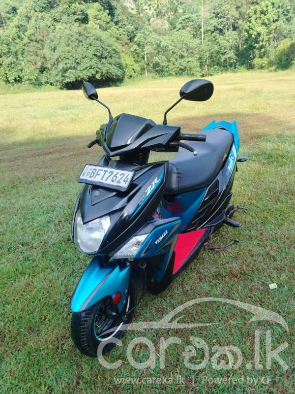 YAMAHA ZR 2017