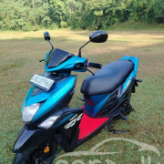YAMAHA ZR 2019