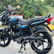 BAJAJ DISCOVER 135 2010