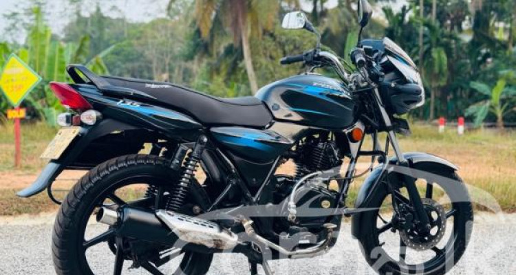 BAJAJ DISCOVER 135 2010