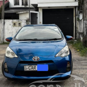 TOYOTA AQUA 2014