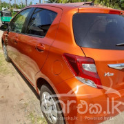 TOYOTA VITZ 2016