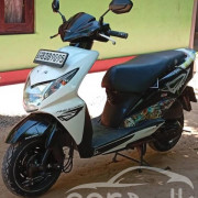 HONDA DIO 2015