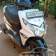 HONDA DIO 2015