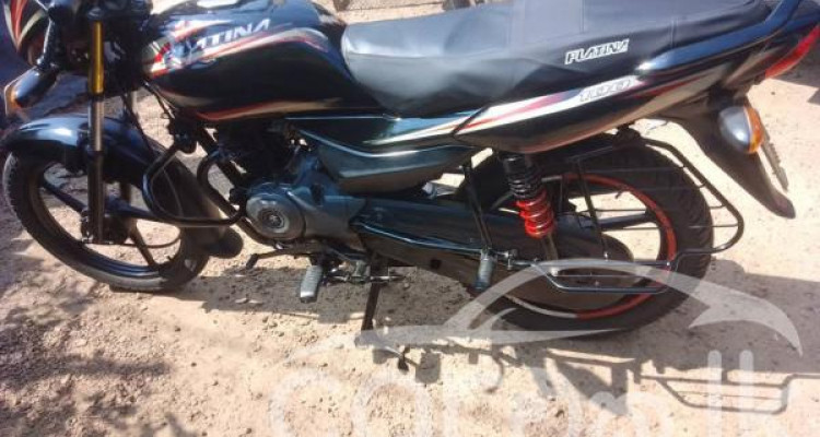 BAJAJ PLATINA 2015