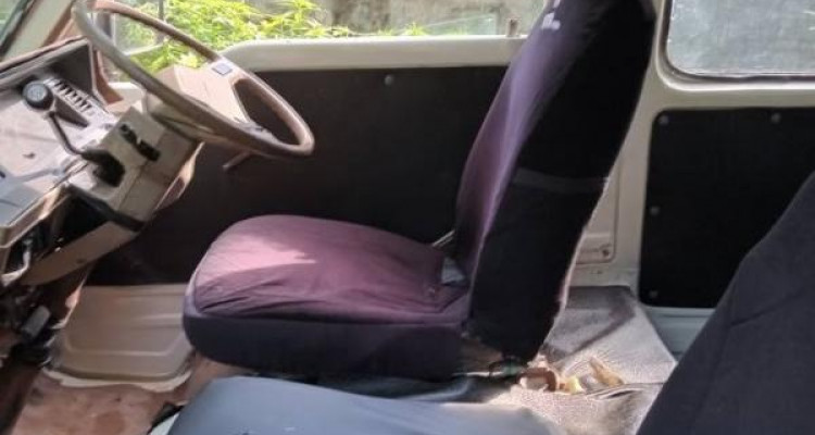 TOYOTA HIACE LH50 1984