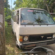 TOYOTA HIACE LH50 1984