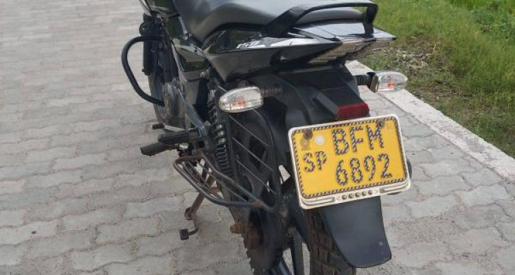 BAJAJ PULSAR 150 2017