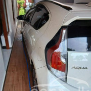 TOYOTA AQUA X URBAN 2015