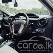 TOYOTA AQUA X URBAN 2013