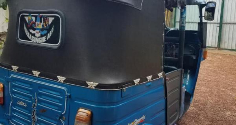 BAJAJ 2013 4 STROKE