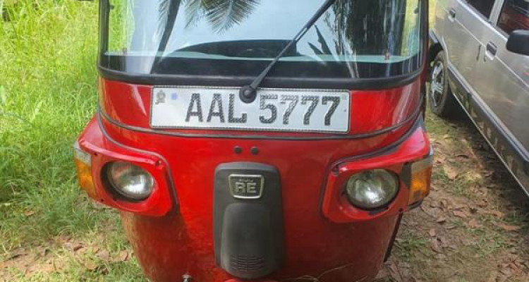 BAJAJ 2013 4 STROKE