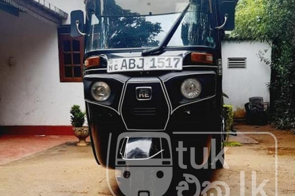 BAJAJ 2016 4 STROKE