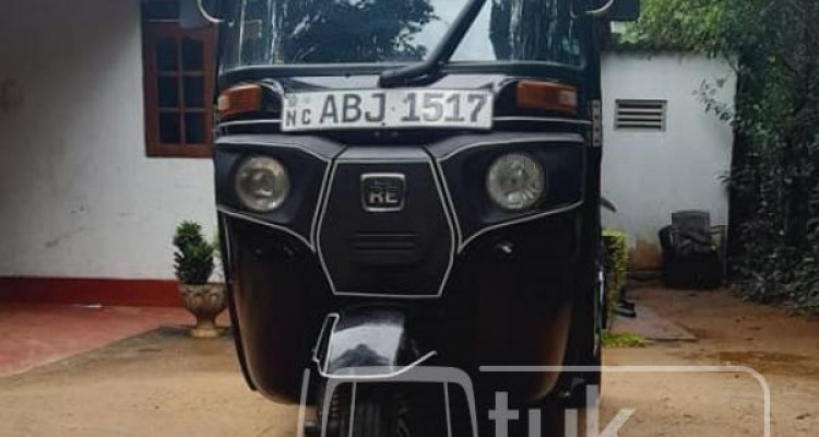 BAJAJ 2016 4 STROKE