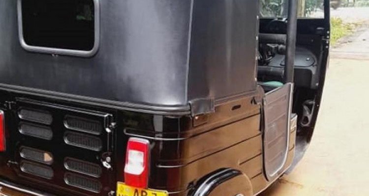 BAJAJ 2016 4 STROKE