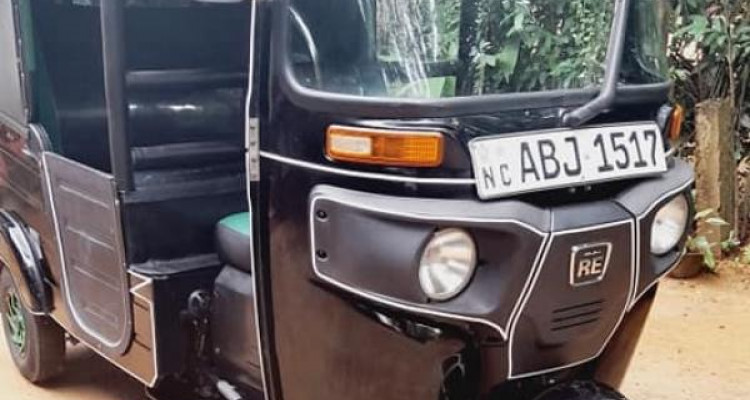 BAJAJ 2016 4 STROKE