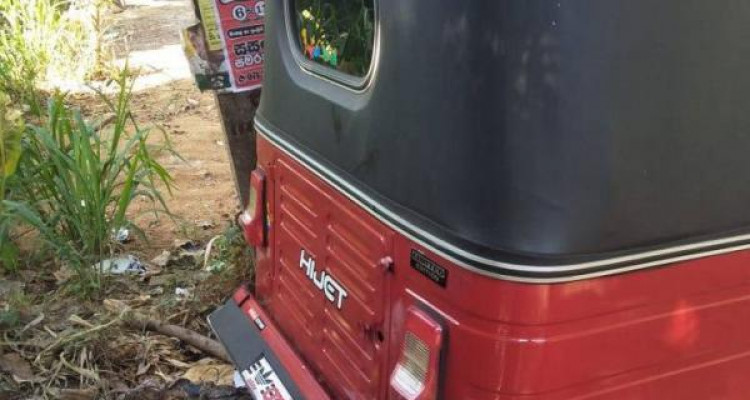 BAJAJ 2007 4 STROKE
