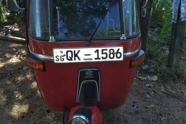 BAJAJ 2007 4 STROKE