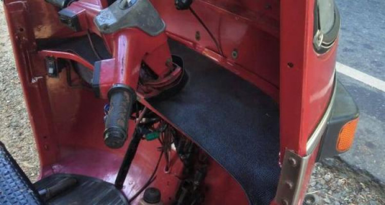 BAJAJ 2007 4 STROKE