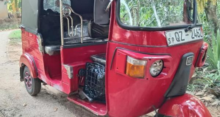 BAJAJ 2010 4 STROKE