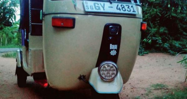 BAJAJ 2002 2 STROKE