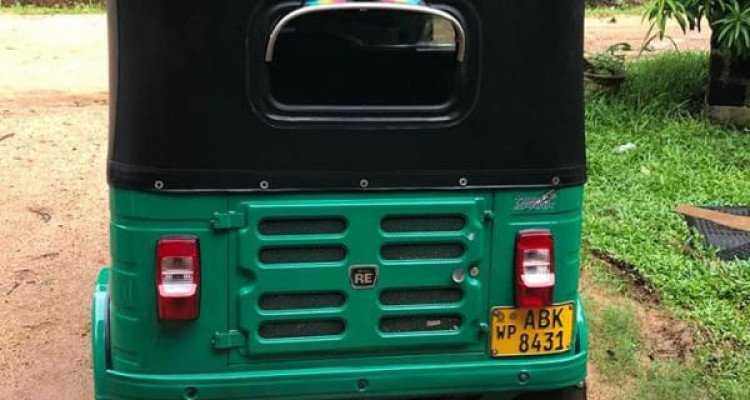 BAJAJ 2016 4 STROKE