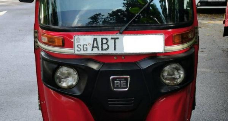 BAJAJ 2019 4 STROKE