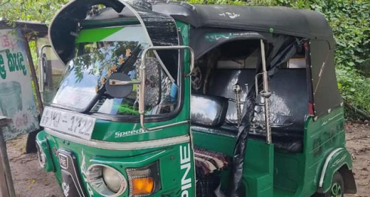 BAJAJ 2011 4 STROKE