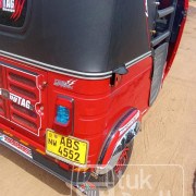 BAJAJ 2018 4 STROKE