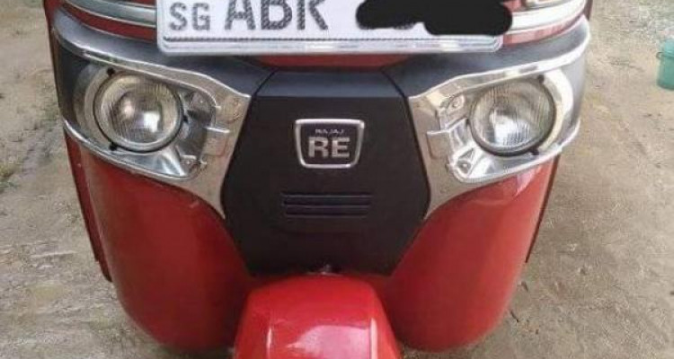 BAJAJ 2018 4 STROKE