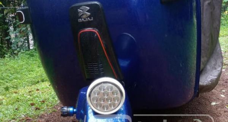 BAJAJ 2002 2 STROKE