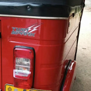 BAJAJ 2018 4 STROKE