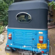 BAJAJ 2009 4 STROKE