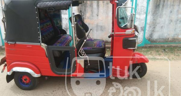 BAJAJ 2019 4 STROKE