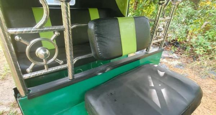BAJAJ 2012 4 STROKE