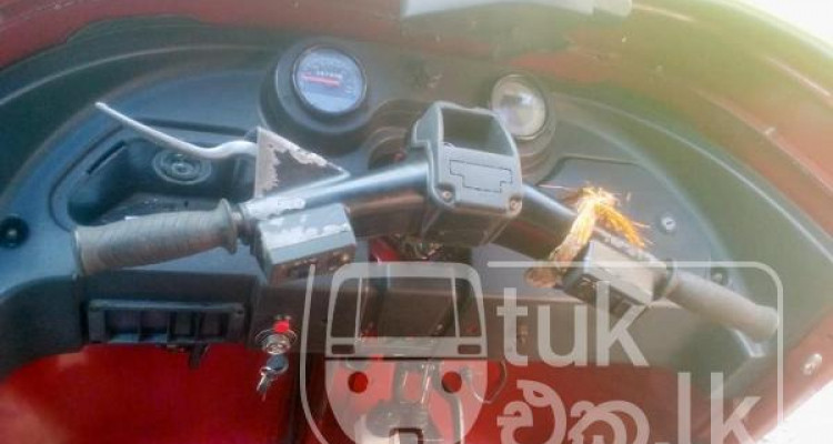 BAJAJ 2012 2 STROKE