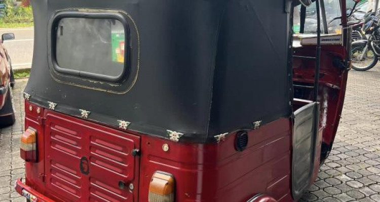 BAJAJ 2006 2 STROKE