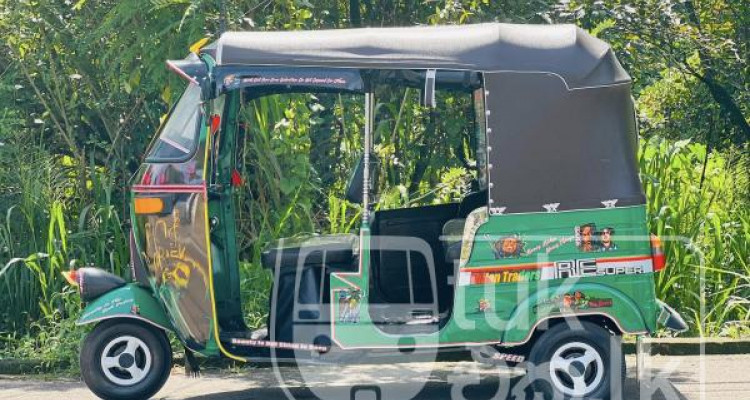 BAJAJ 2003 2 STROKE